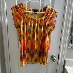 Ann Taylor short sleeve light weight orange and yellow summer top - size Small